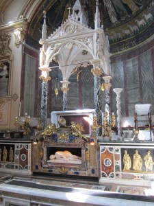 Altar St. Cecilia Church