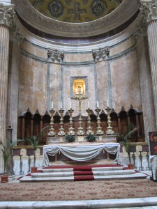 Pantheon Main Altar